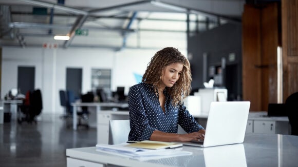 woman-working-at-desk