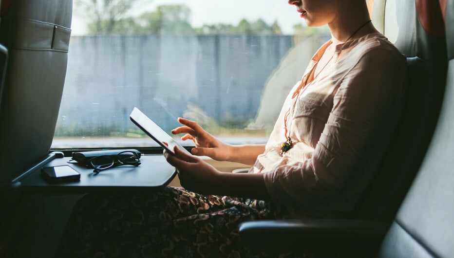 woman-with-laptop